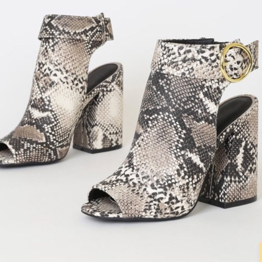 WORN ONCE chunky snake skin peep toe booties